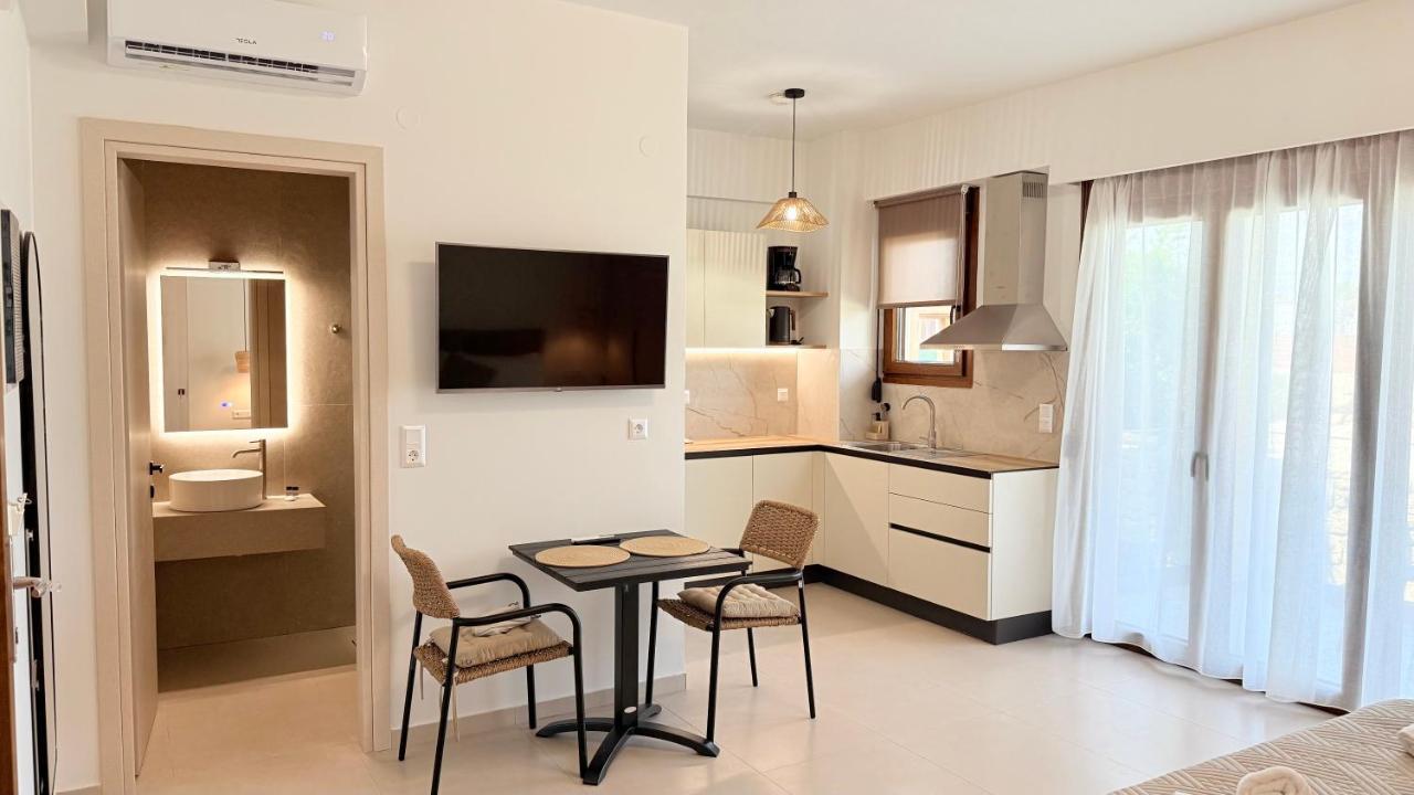 Almyra Apartments foto 4