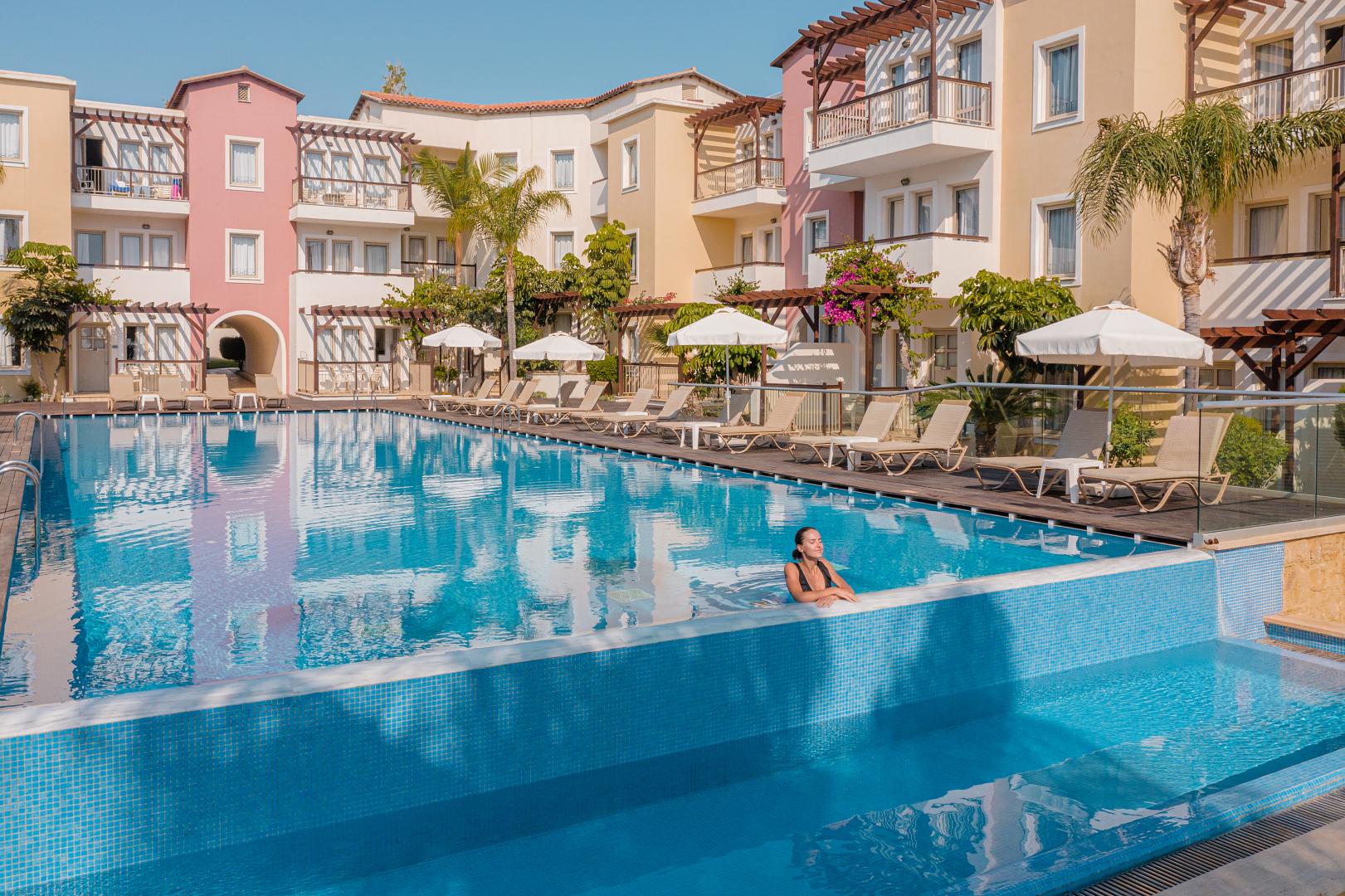 Louis Althea Beach foto 34