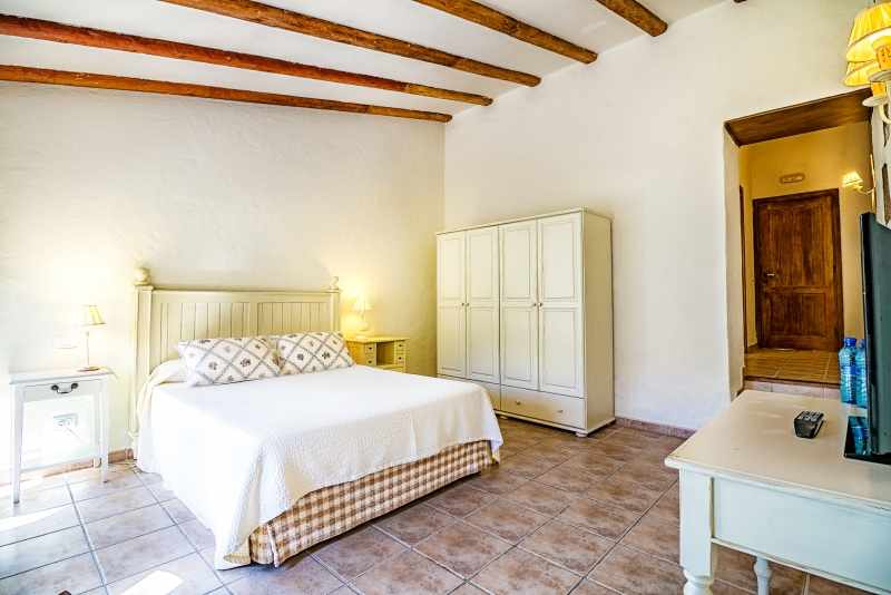 Kamer met tweepersoonsbed — LIVVO Rural Maipez