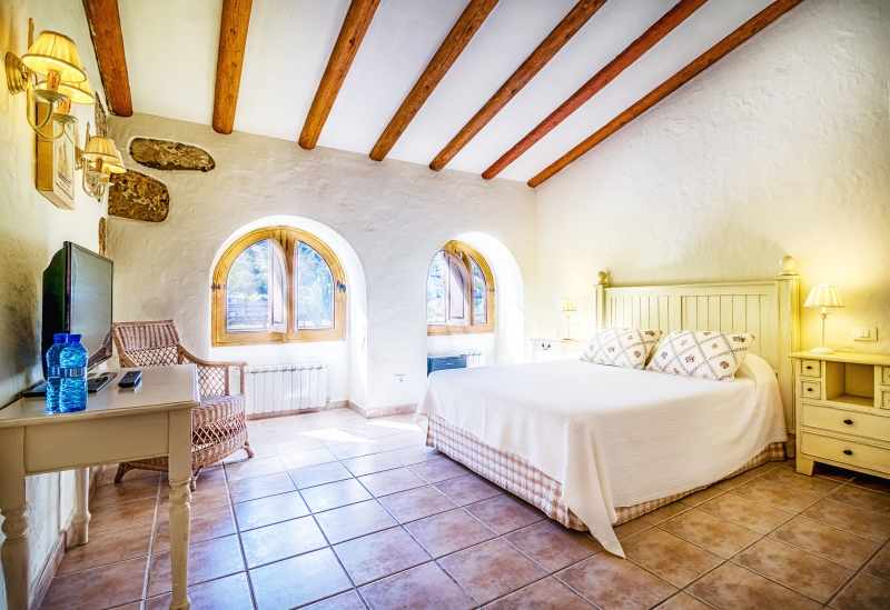 Kamer met tweepersoonsbed — LIVVO Rural Maipez