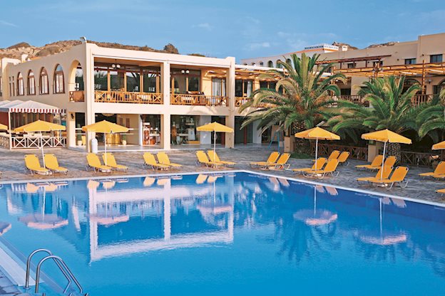 Porto Bello Beach in Kardamena - foto 4