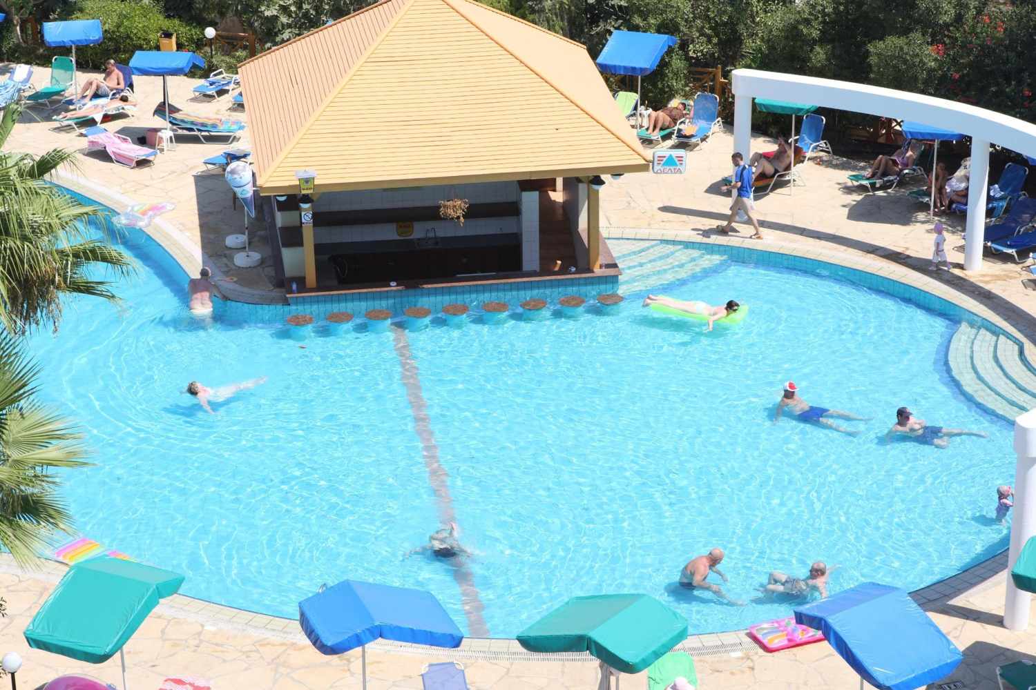 Antigoni Hotel image 2