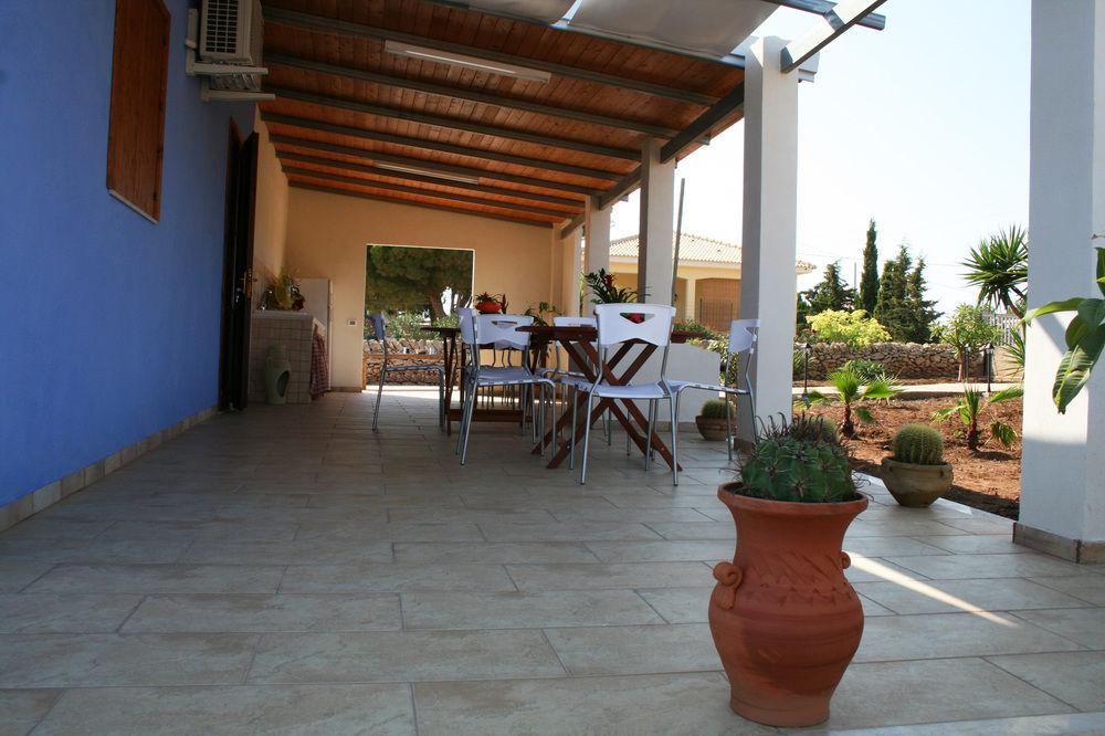 Villa Francesco Bed & Breakfast foto 16