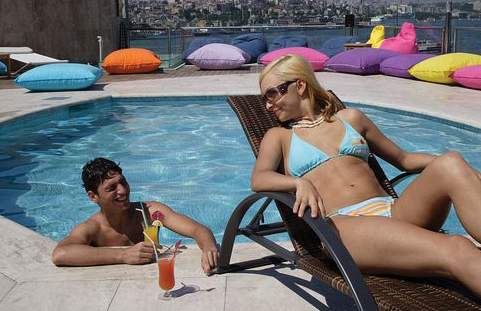 Orka Royal Hotel image 2