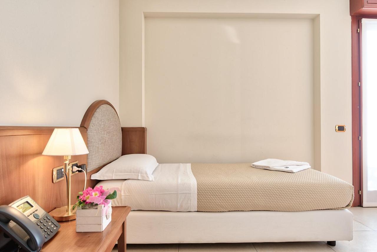 Albergo Villa Priula.