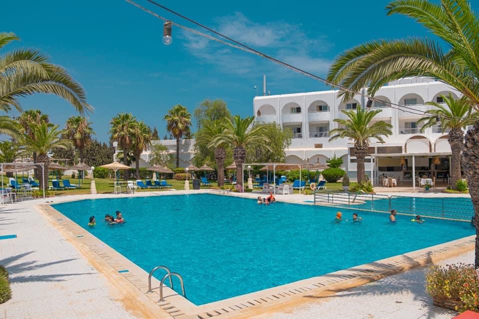Golf Residence Hotel image 3