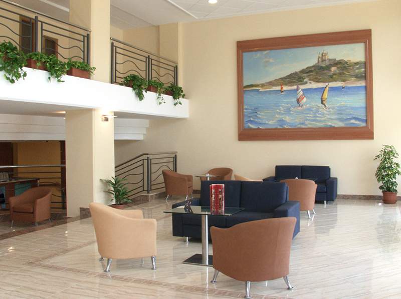 Luna Holiday Complex.