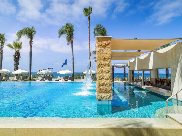 Alexander The Great Beach Hotel in Paphos - foto 5