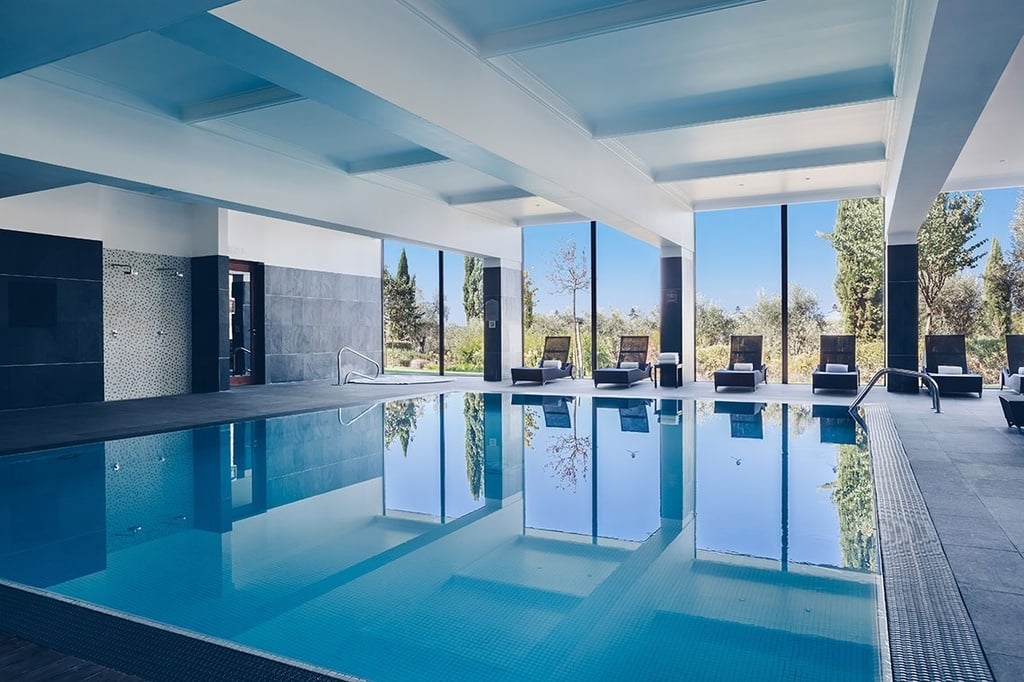 Convento do Espinheiro, Historic Hotel & Spa image 0