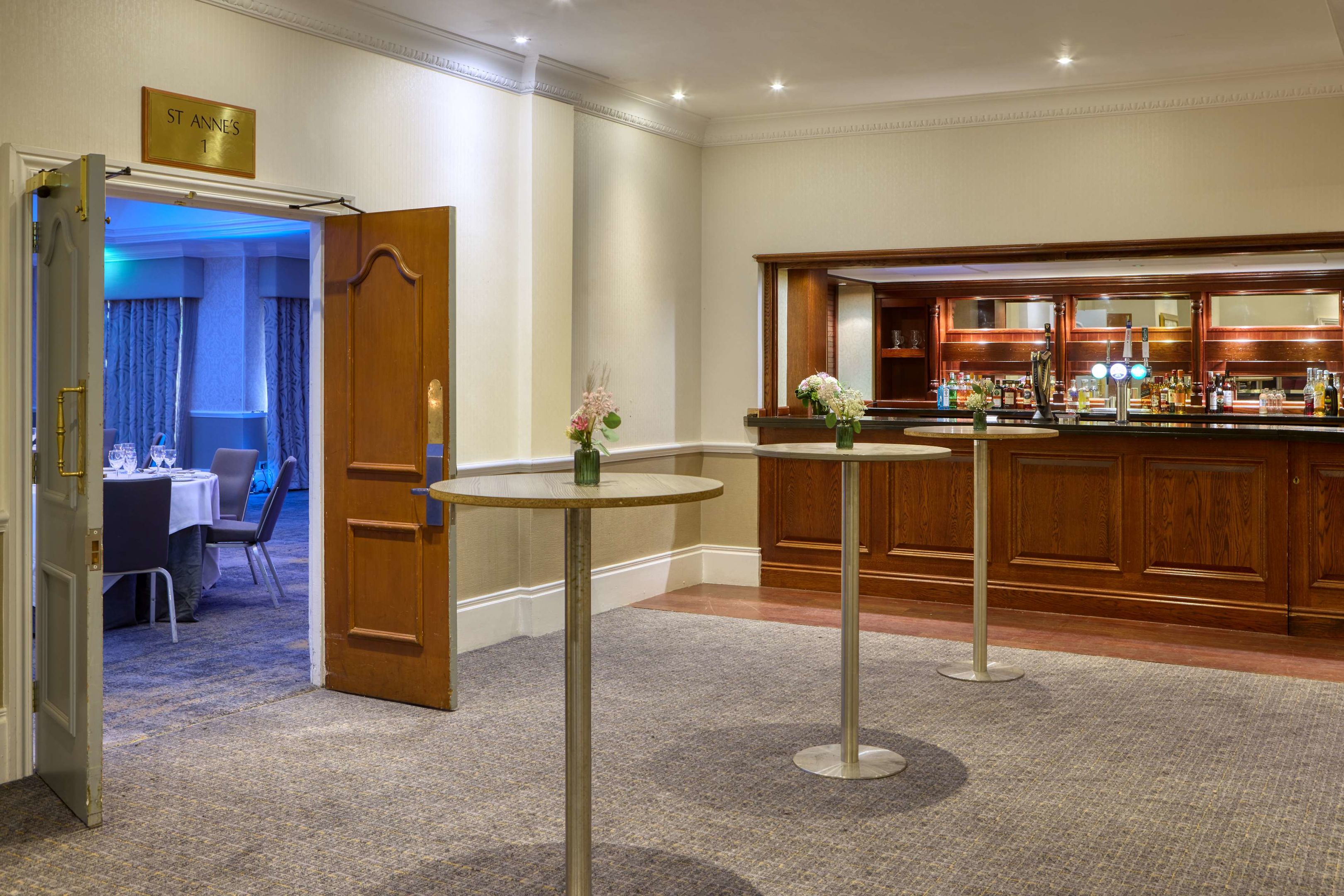 DoubleTree by Hilton St. Anne's Manor foto 103