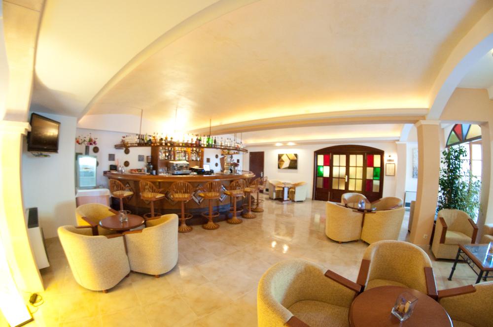 Hotel Cala Gat image 3