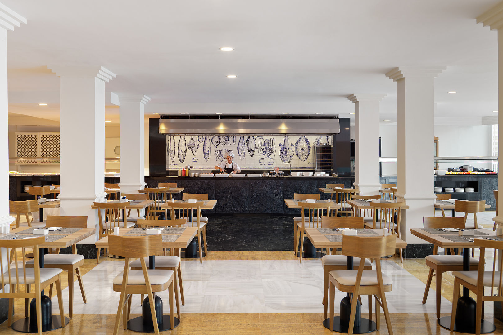 H10 Blue Mar image 2