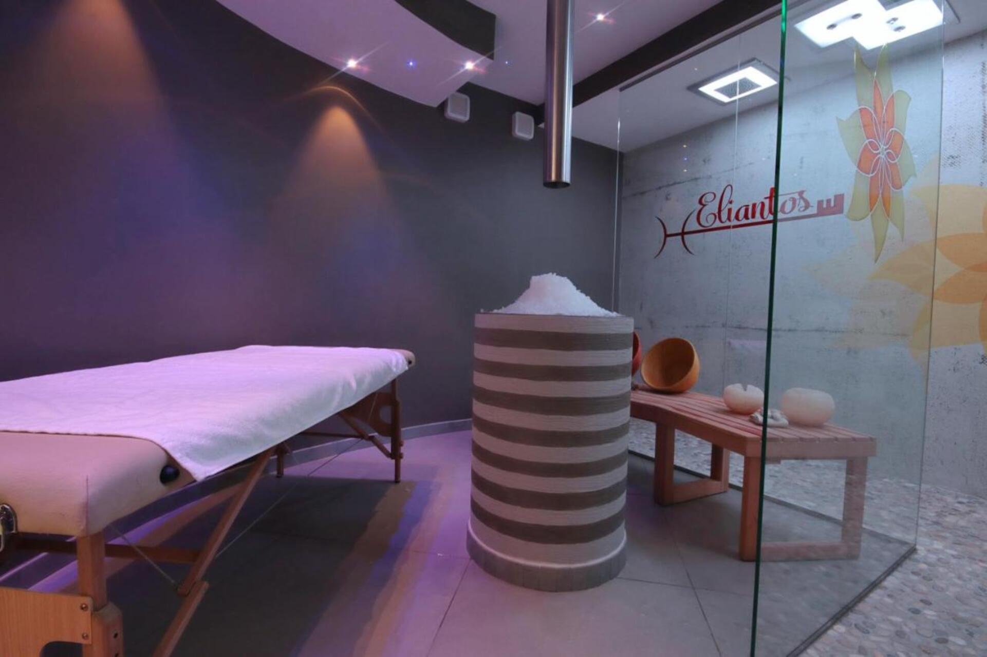 Spa massagekamer — Eliantos Hotel & SPA
