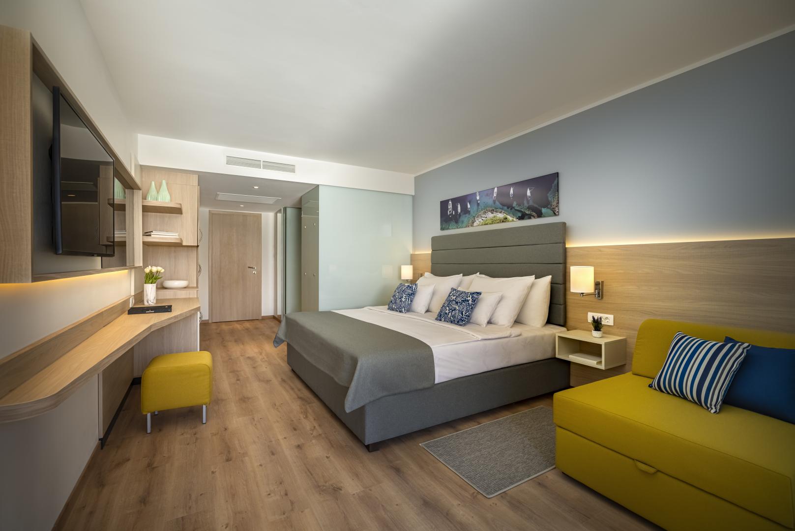 Valamar Parentino Hotel image 1