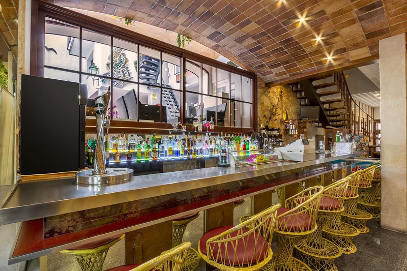 Neptuno Hotel & Spa image 3