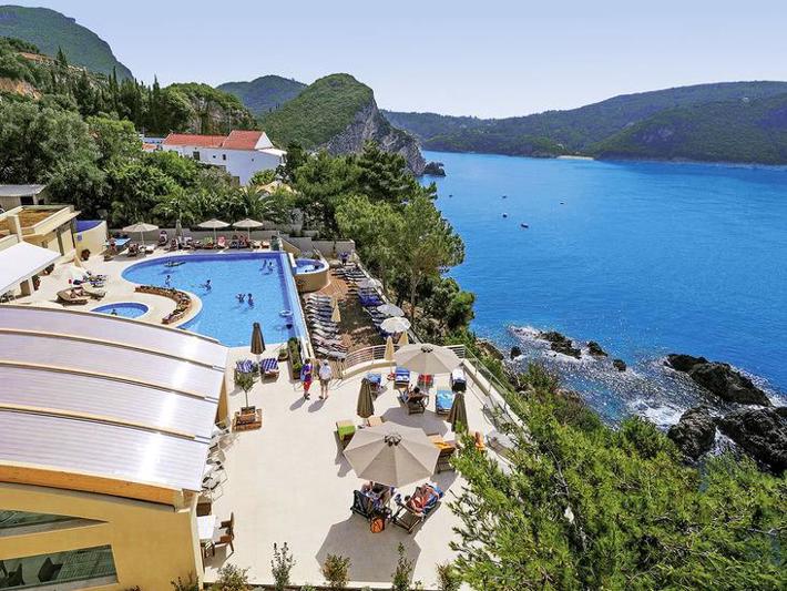 Akrotiri Beach Resort Hotel in Paleokastritsa - foto 3