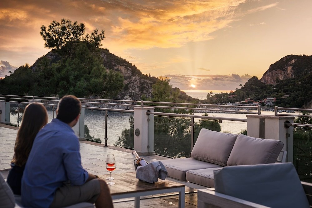 Akrotiri Beach Resort Hotel image 3