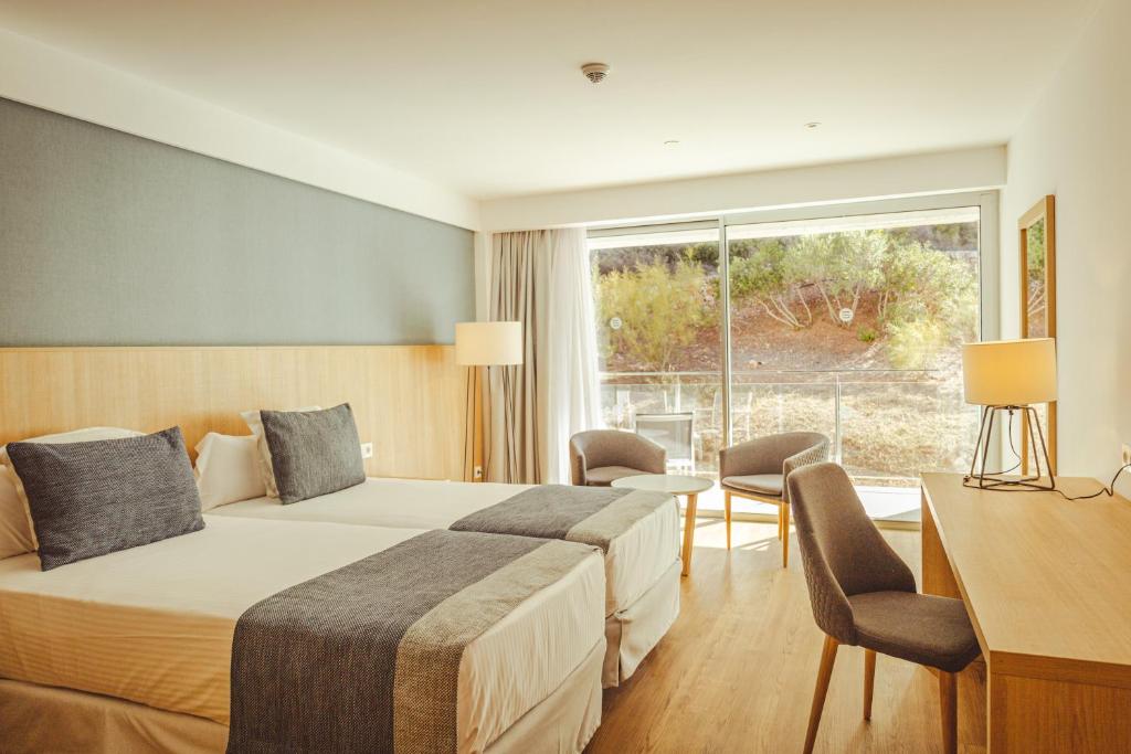 Seth 55 Santo Tomás image 1