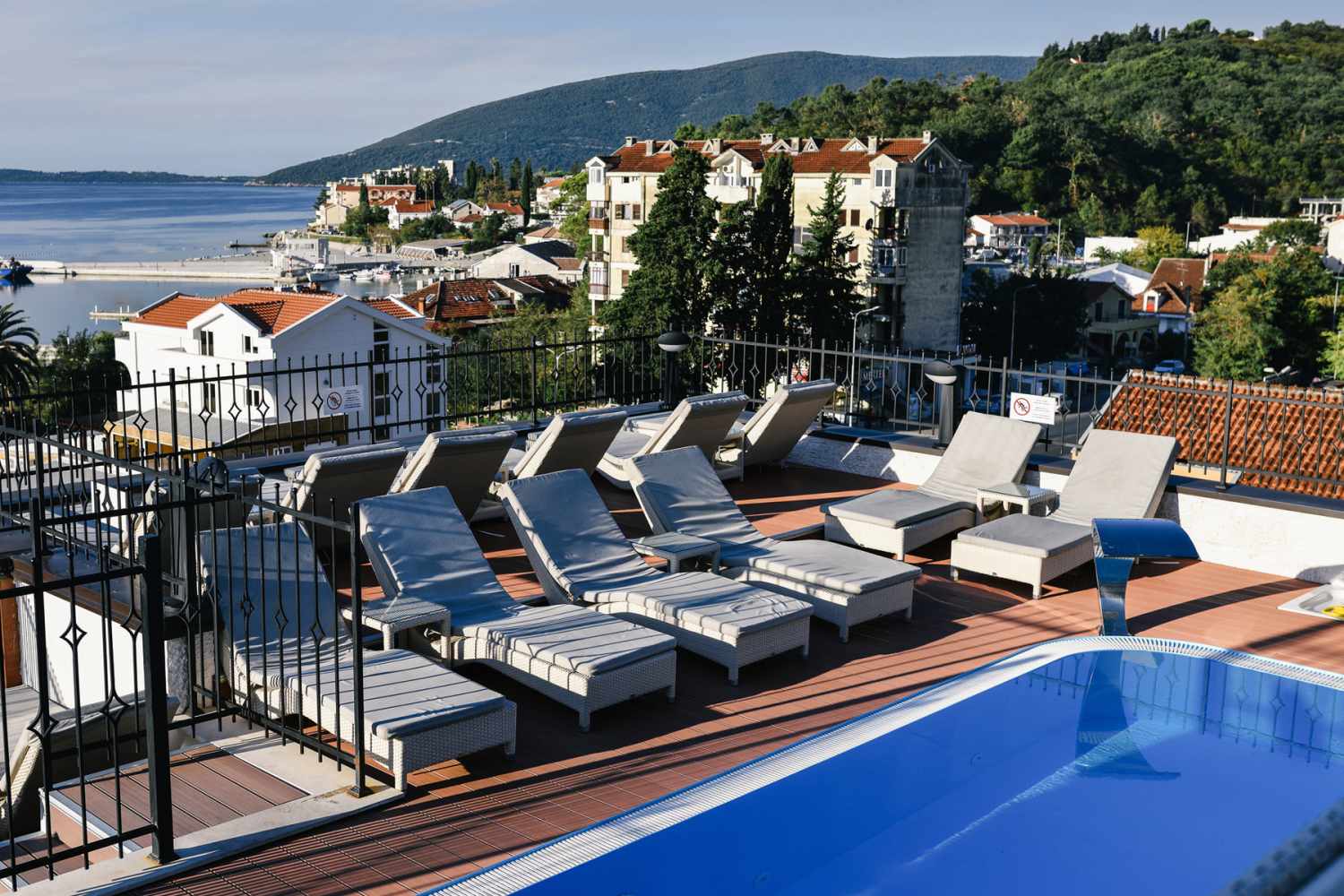 Wellness & Spa Hotel ACD image 1