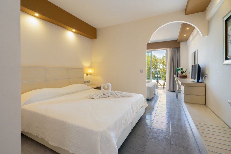 Kamari Plus Hotels foto 82