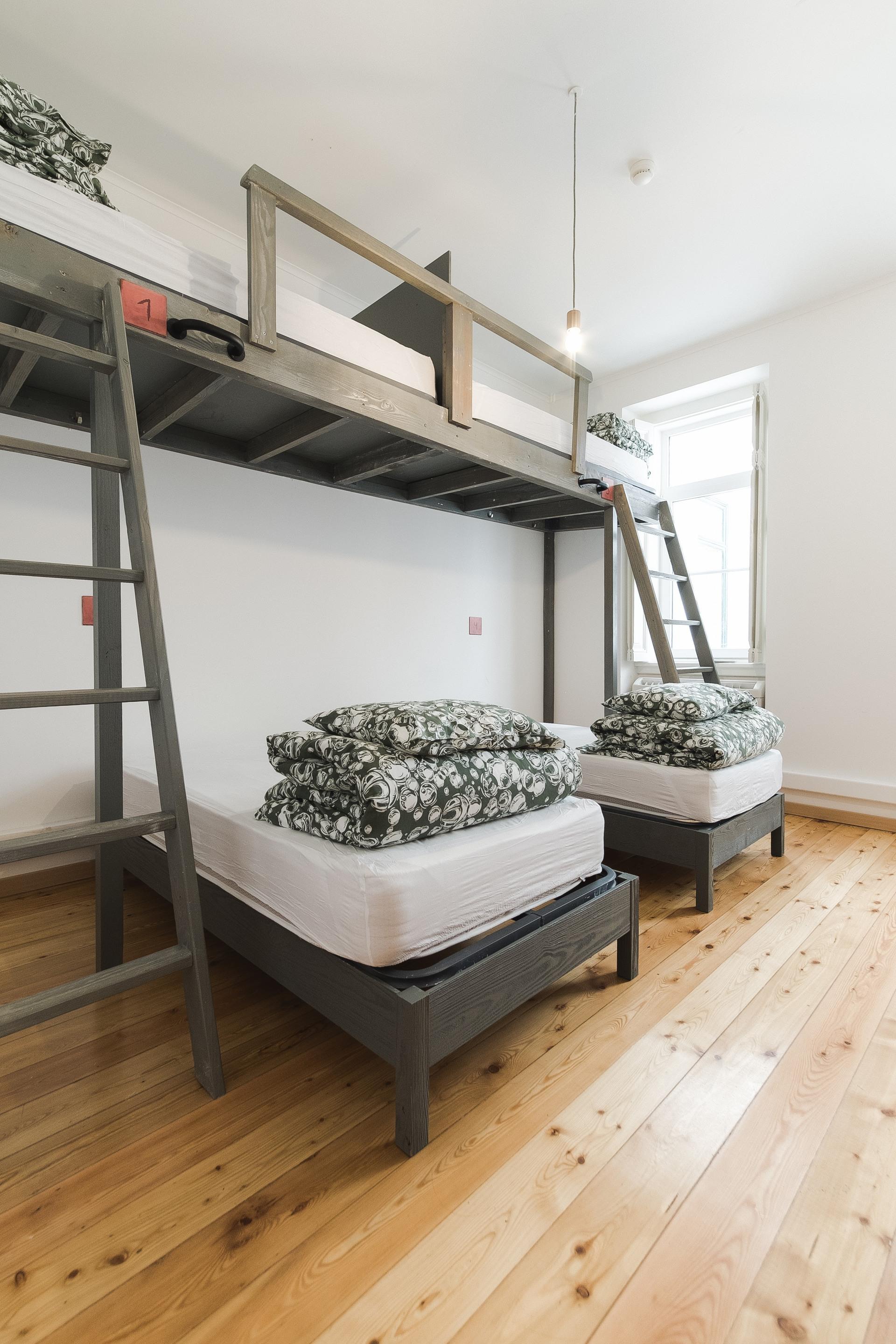 WOT Lisbon Patio image 1