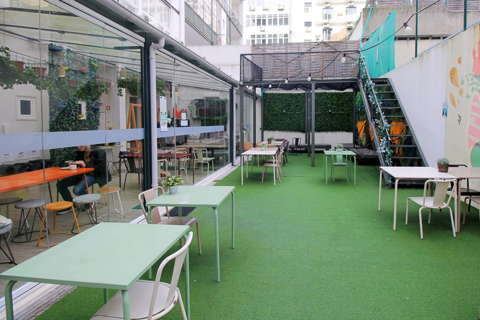 WOT Lisbon Patio foto 33