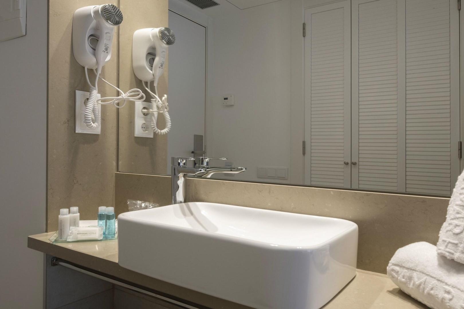 Hotel Rosamar Es Blau Adults Only +21 foto 7