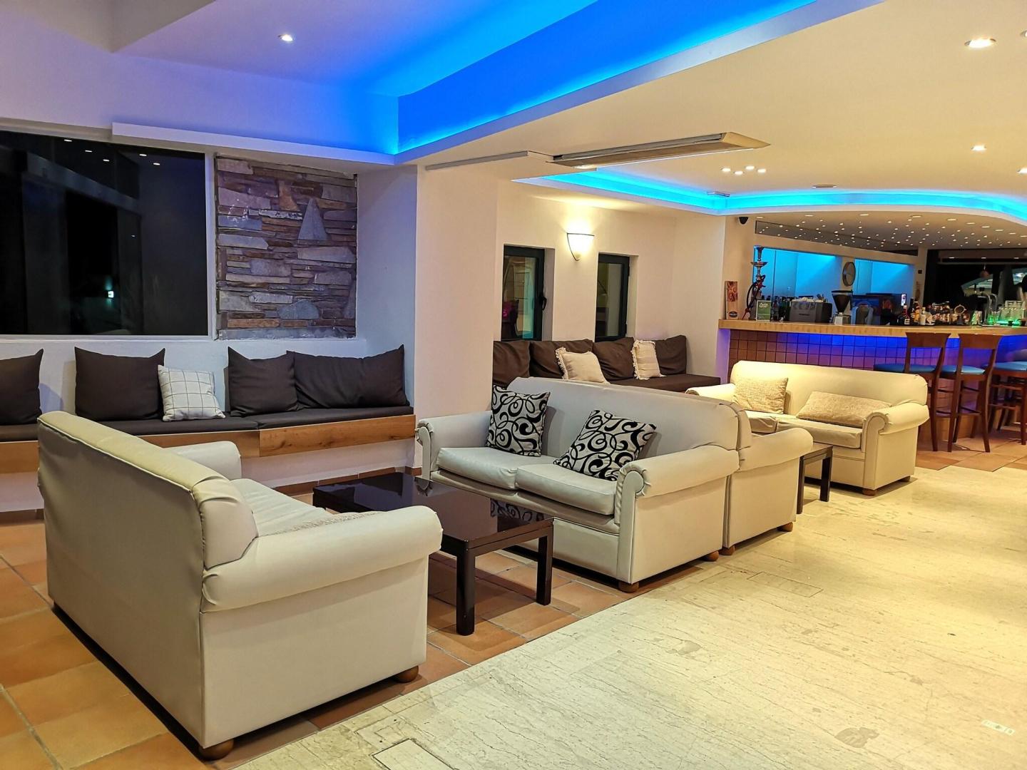 Elmi Suites Beach Hotel foto 17
