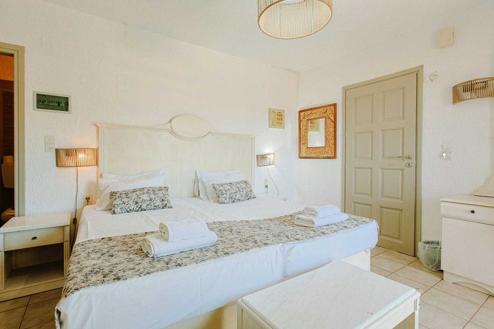 Elmi Suites Beach Hotel foto 7