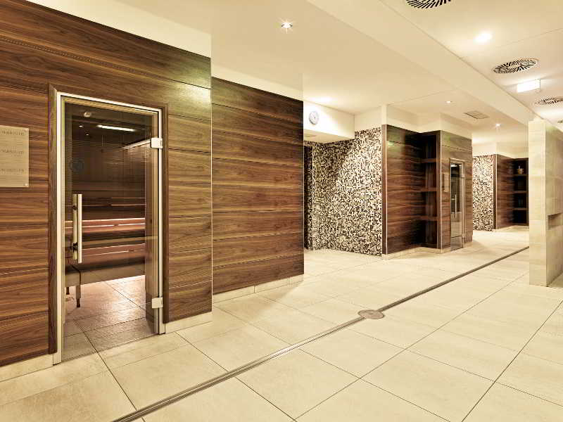 Therme Laa – Hotel I Silent Spa I Villas