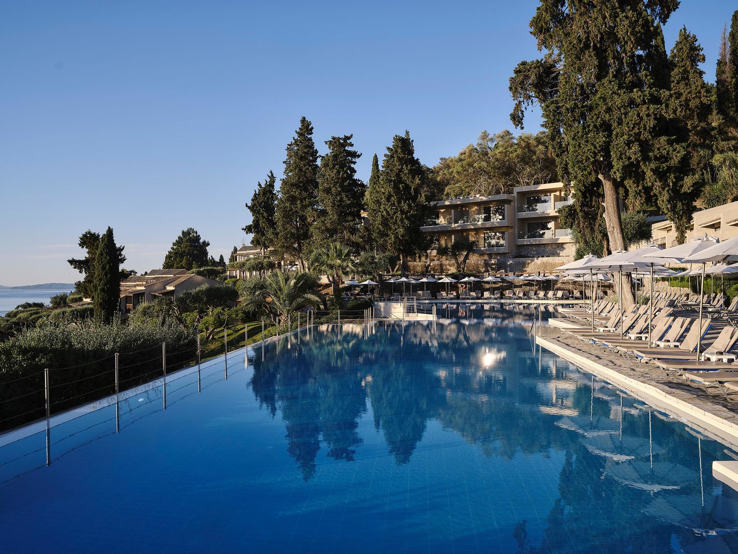 Aeolos Beach Resort image 0