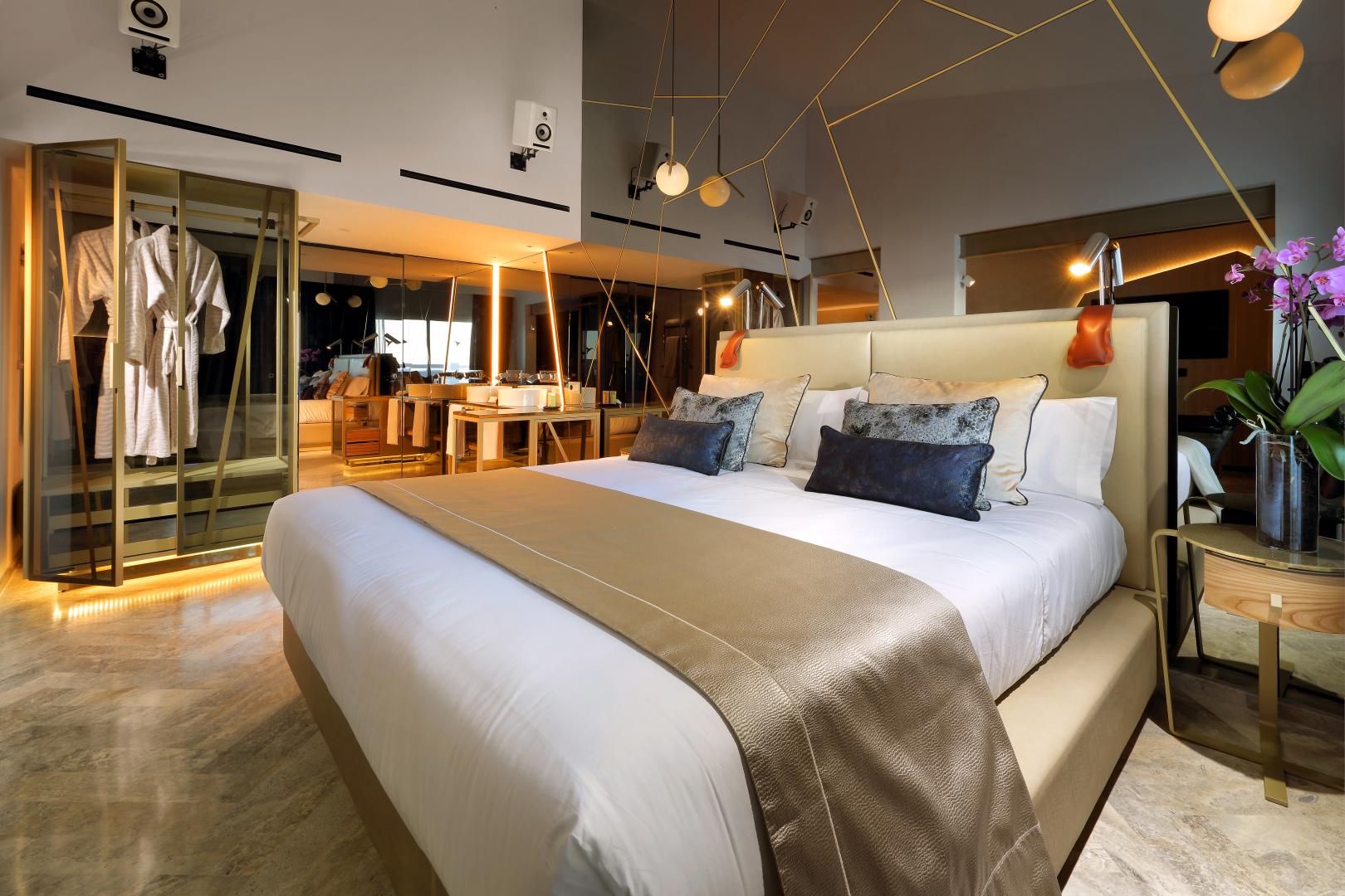 Kamer met twee aparte bedden — The Unexpected Ibiza Hotel