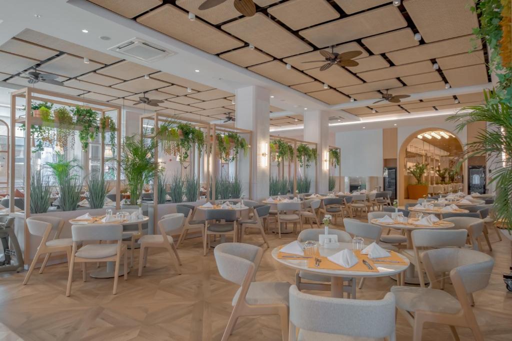 Fame Residence Lara & Spa image 2