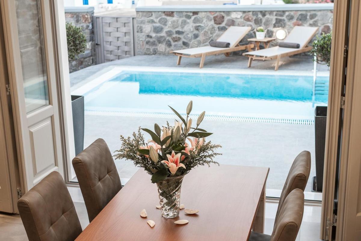 Mathios Luxury Homes foto 8
