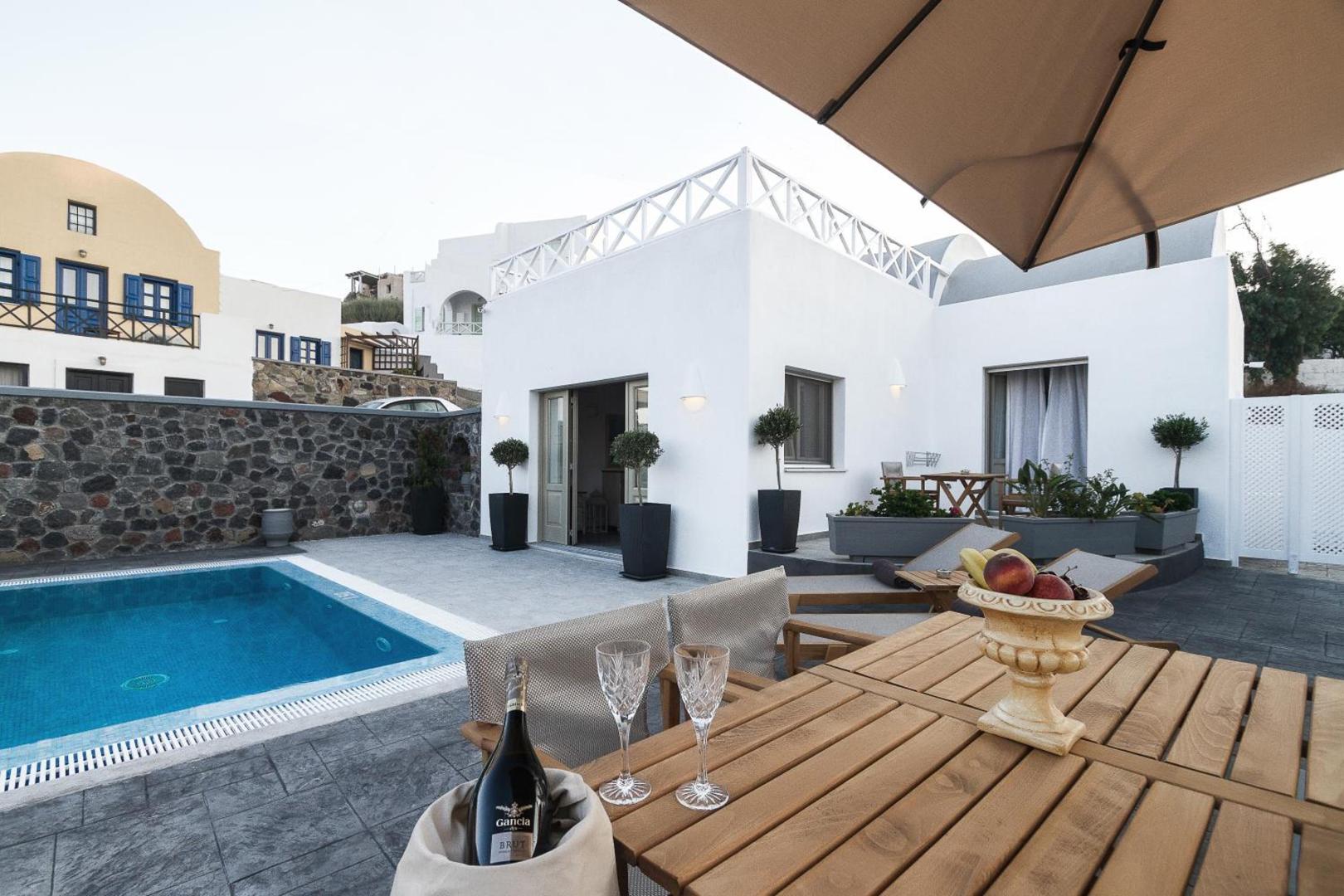 Mathios Luxury Homes foto 29