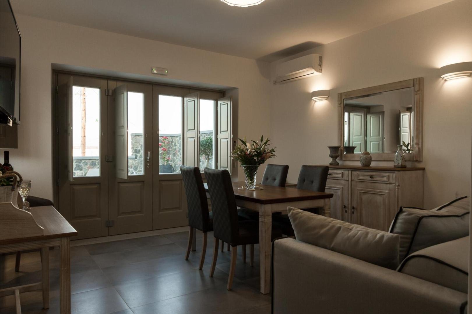 Mathios Luxury Homes foto 34