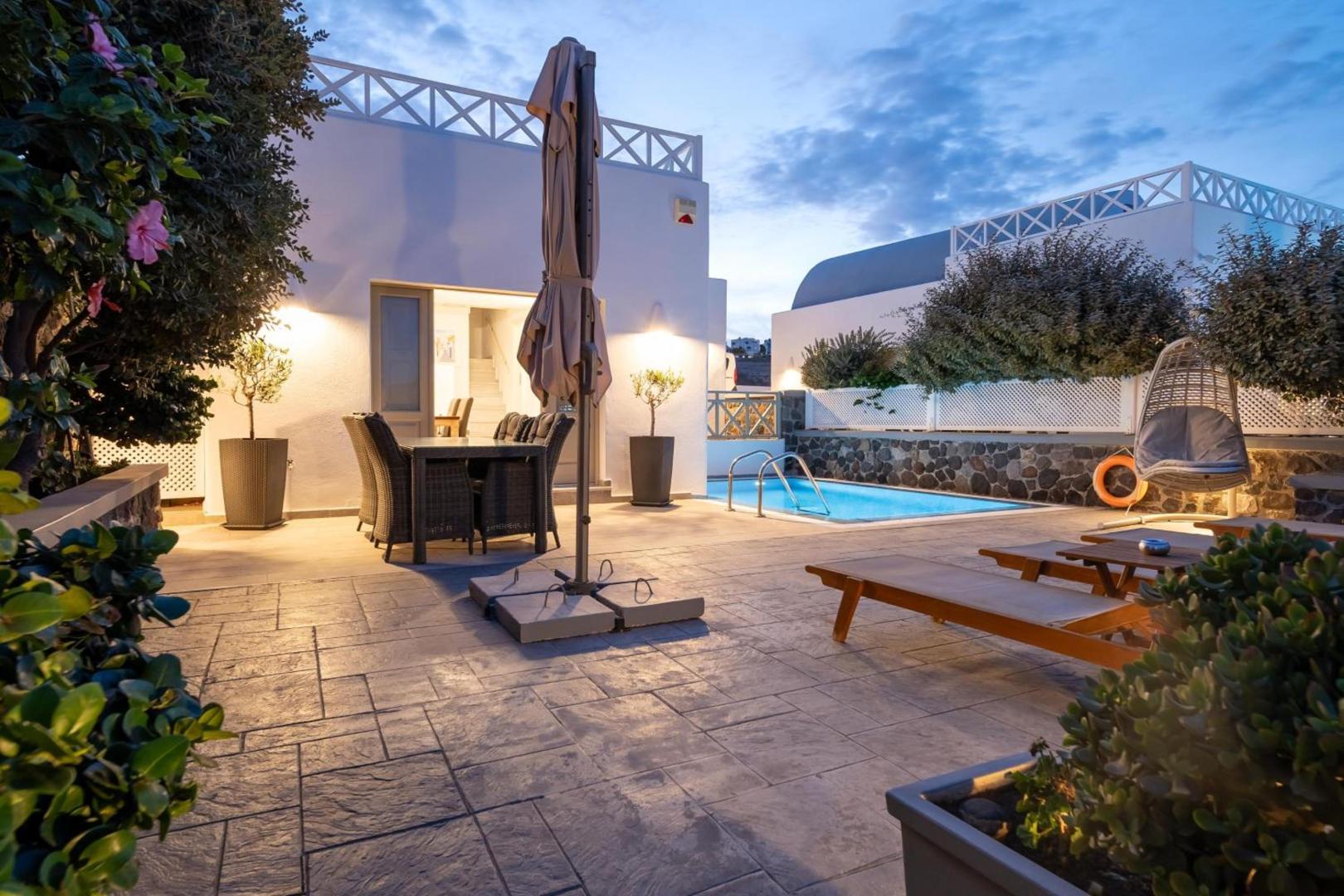 Mathios Luxury Homes foto 43