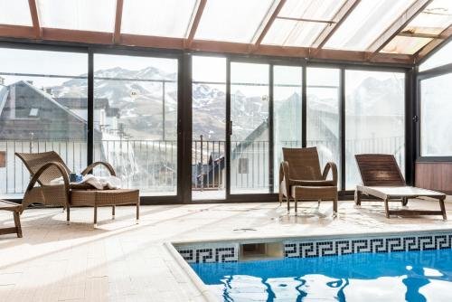 SNÖ Villa de Sallent 4* foto 9