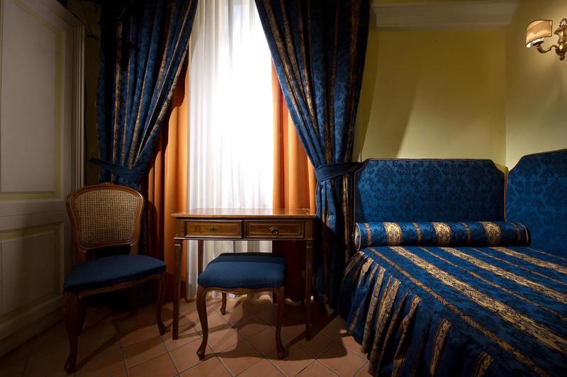Chiaja Hotel De Charme in Naples - foto 4