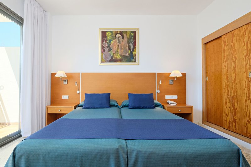 azuLine Hotel S'Anfora & Fleming foto 20
