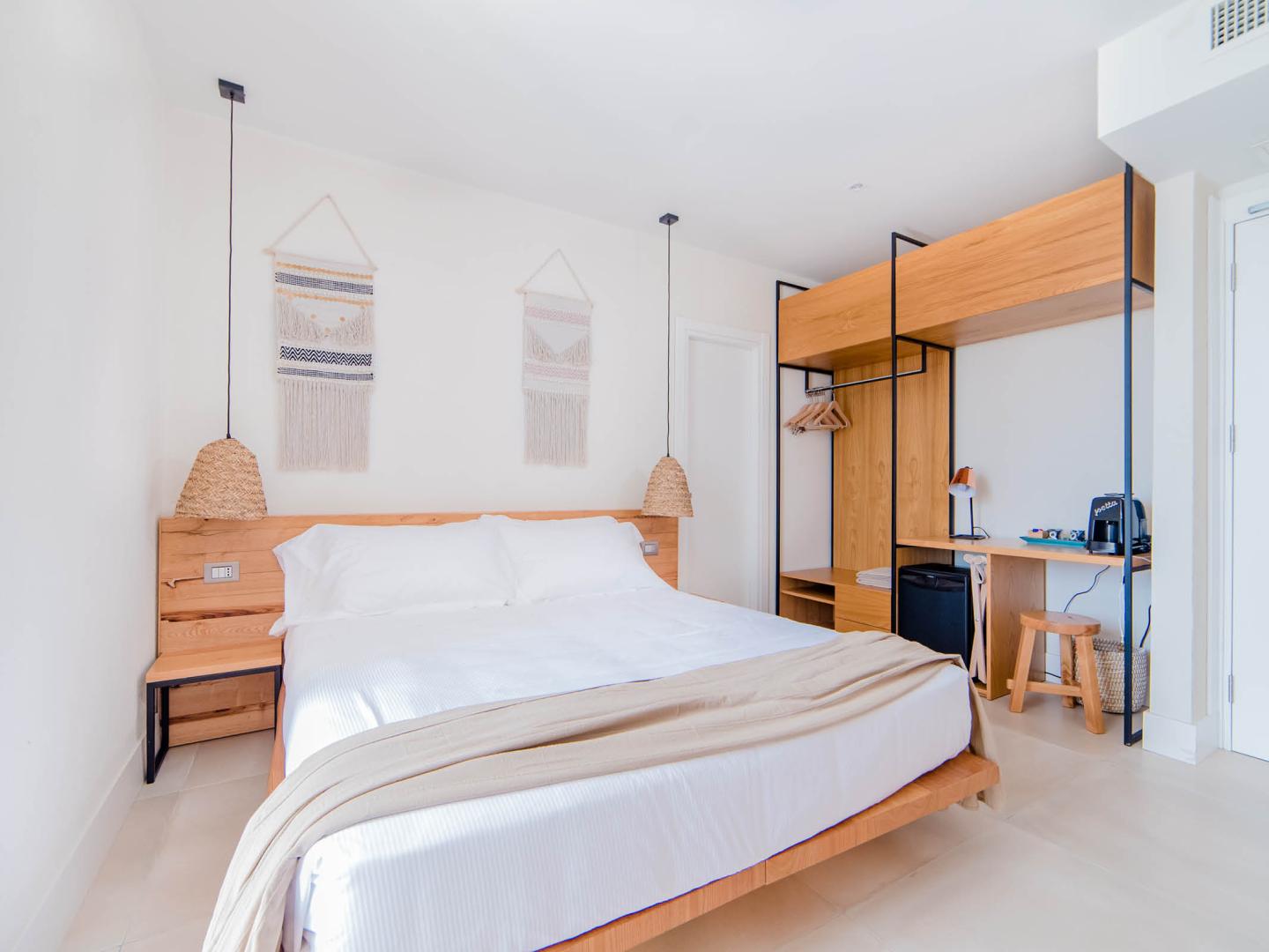 Cumeja Beach Club & Hotel image 1