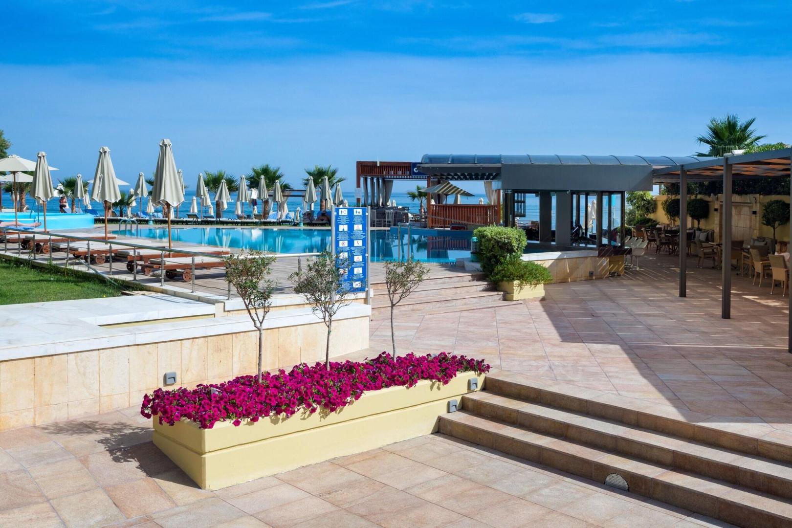 Thalassa Beach Resort foto 13