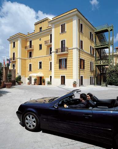 Romoli Hotel image 0