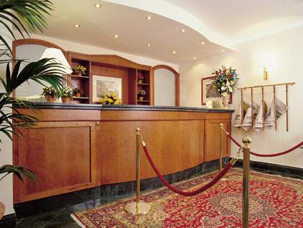 Romoli Hotel image 1