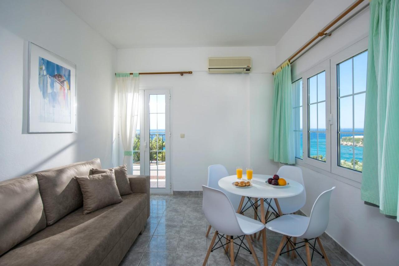 Elena's Beach Garden by Estia foto 3
