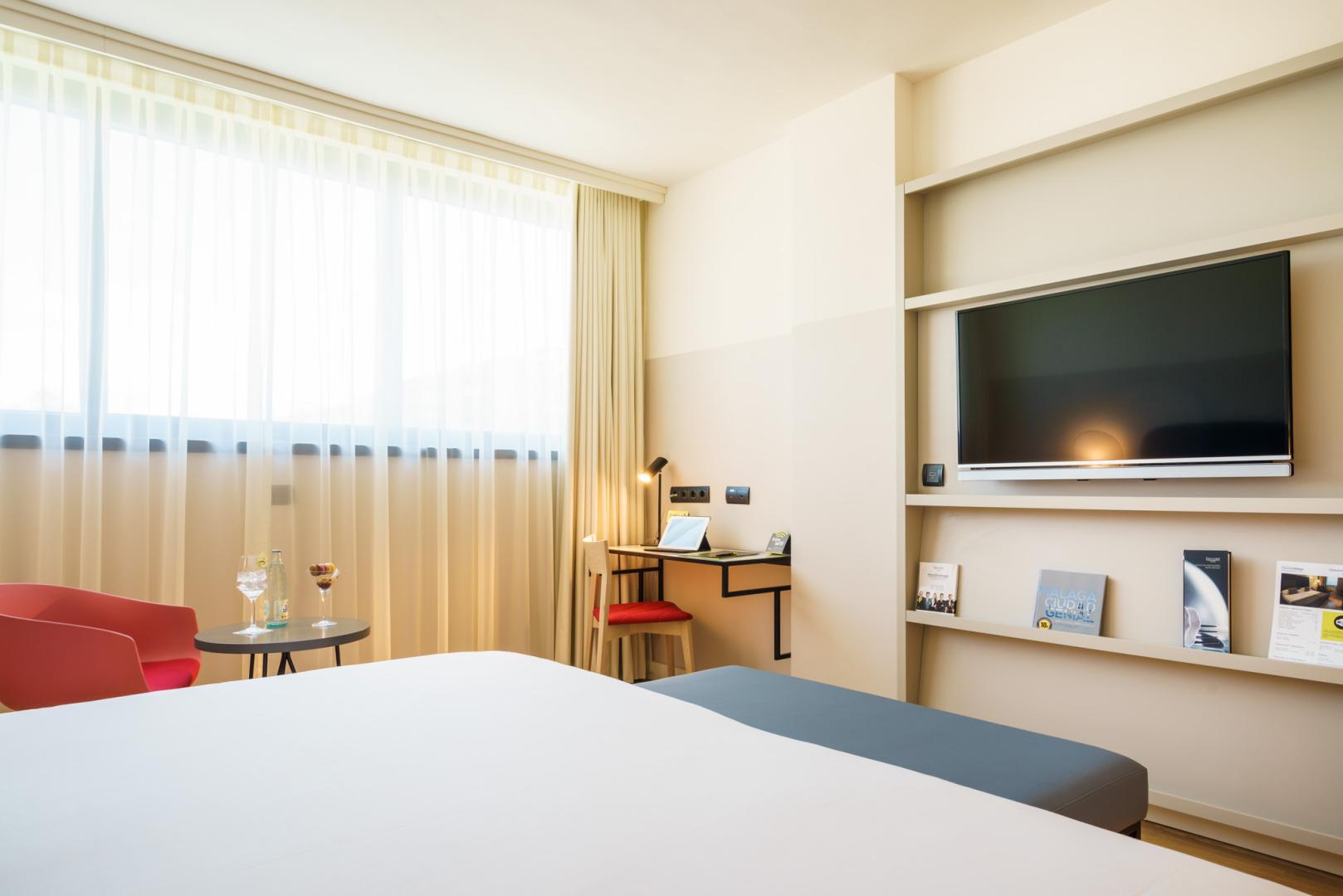 Suite met zithoek — Eurostars Málaga