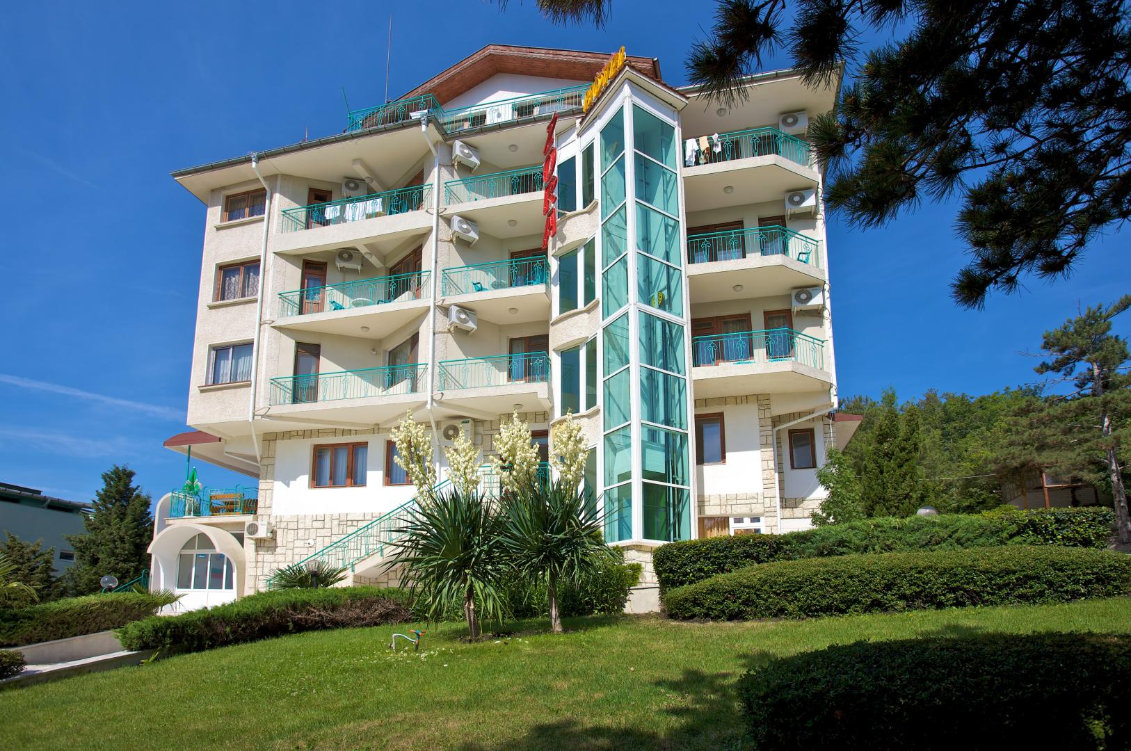 Zora foto 35