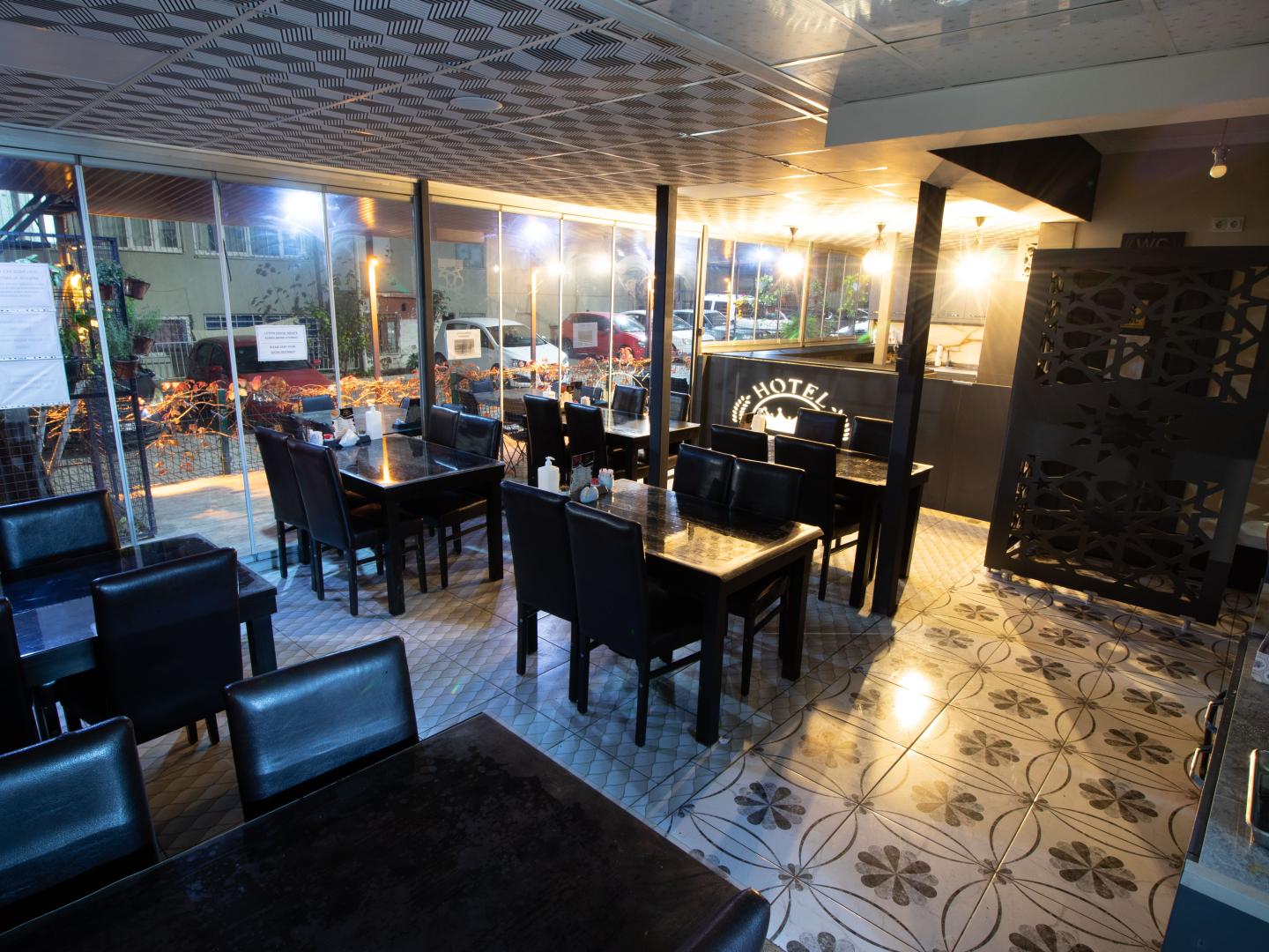 Exporoyal Hotel image 2