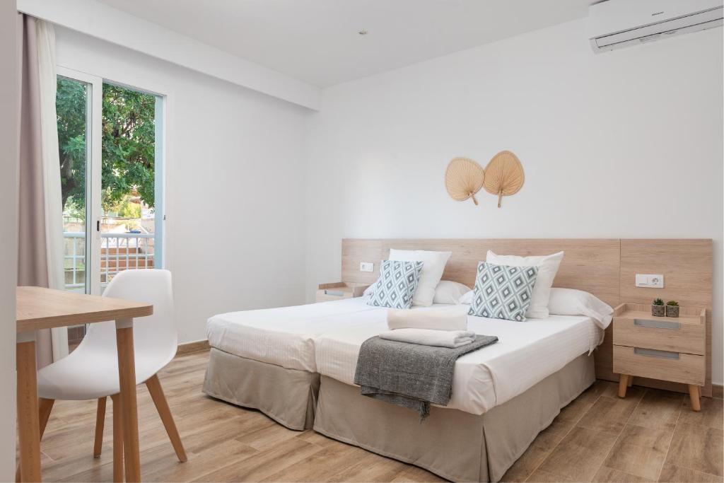 Villa Real Club Apartments image 1