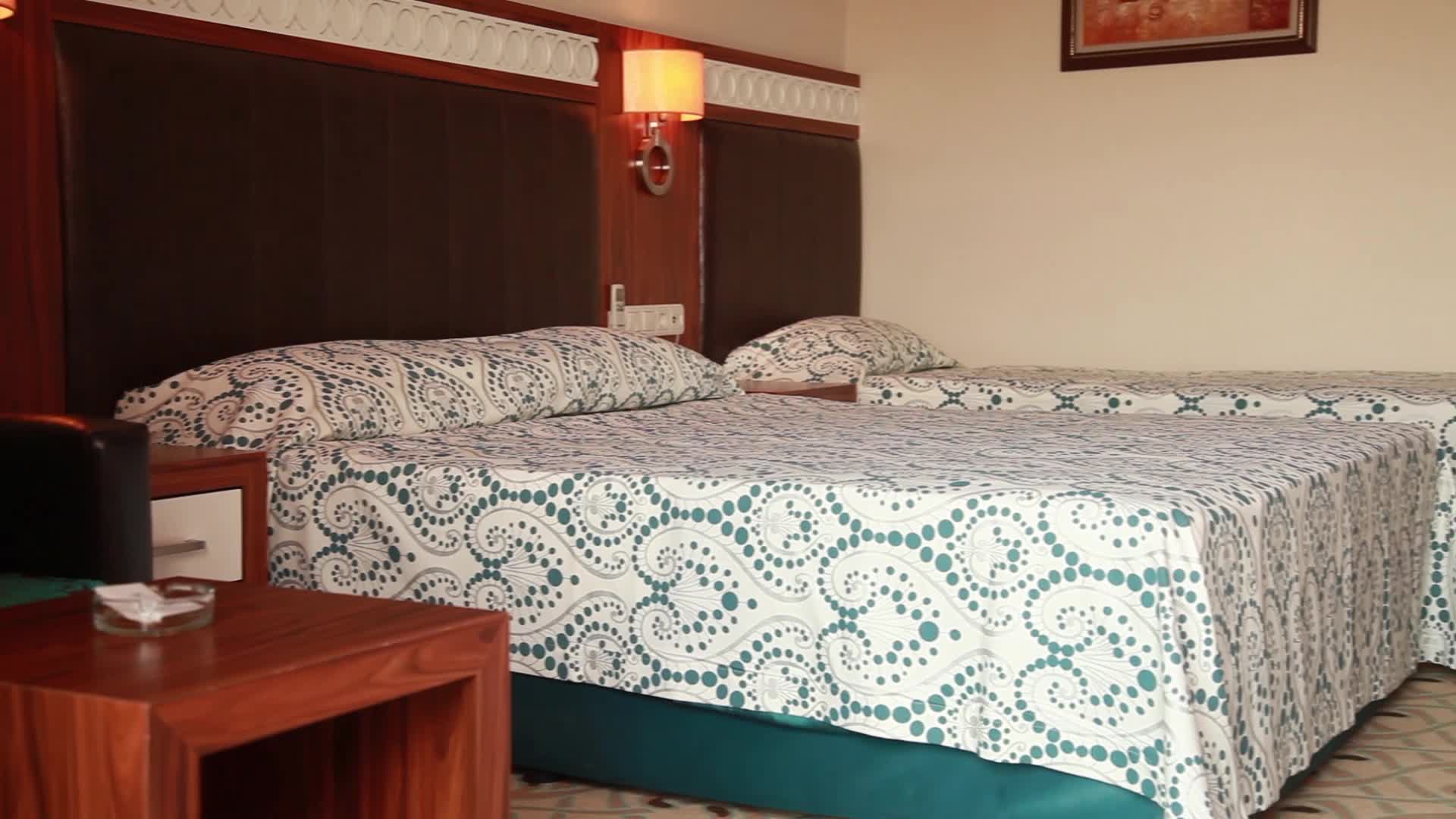 Club Side Coast Hotel image 1